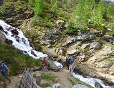 Escursione guidata da Fontana bianca al rifugio Genziana